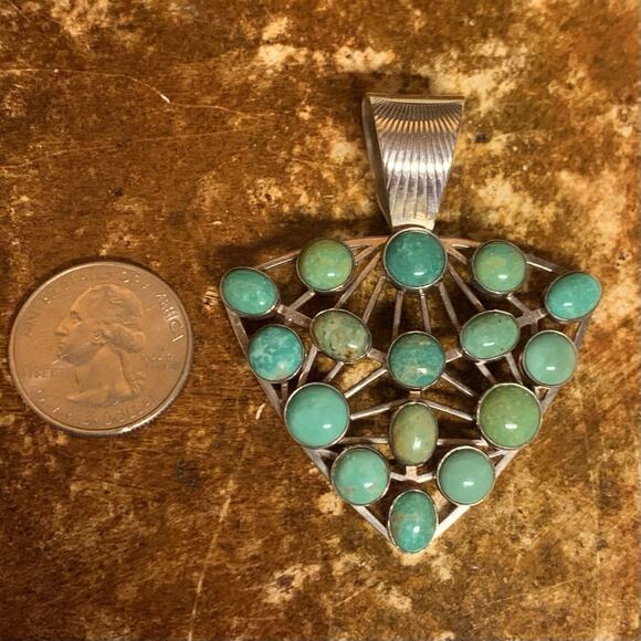 Jay king Pendant Sterling Silver Triangular w/ 16 Green Turquoise Stones - Picture 5 of 7
